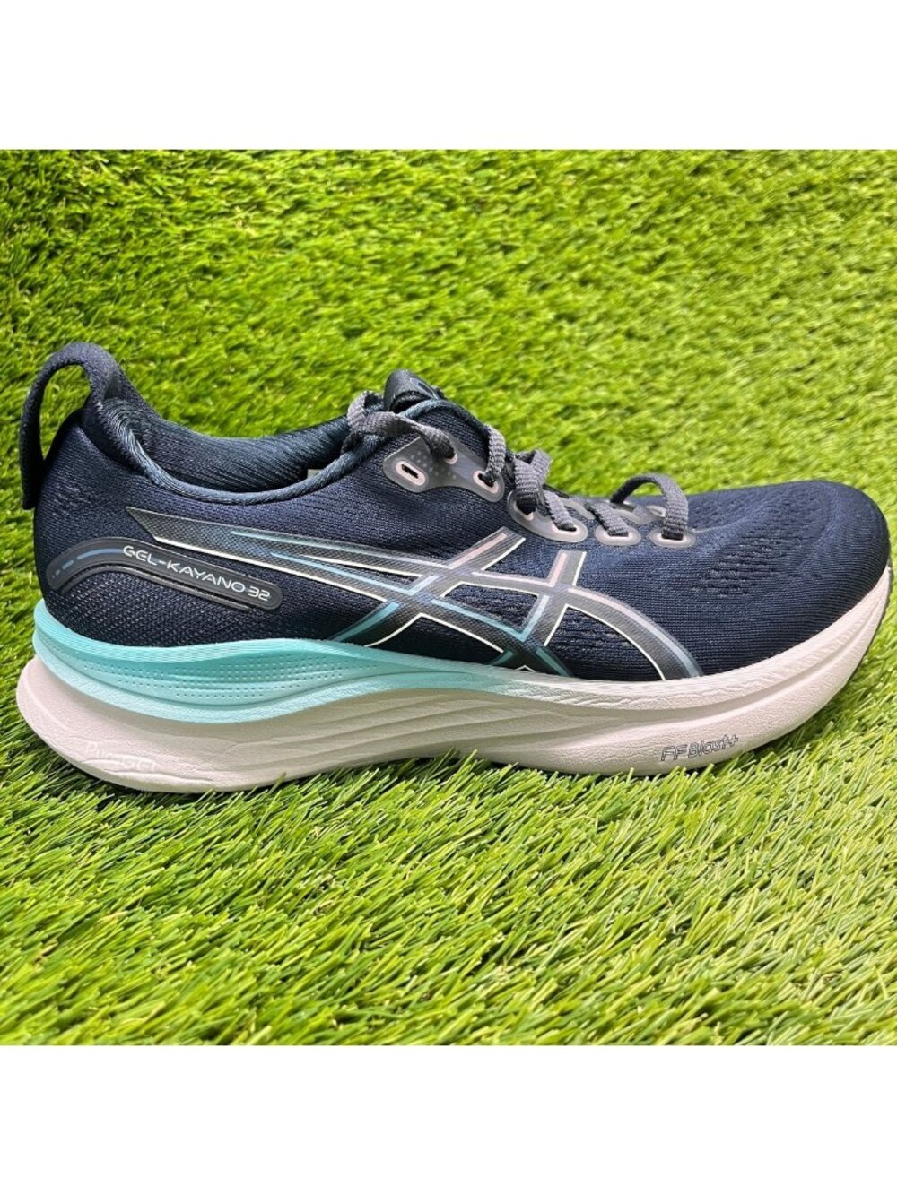Asics Gel-Kayano 32 Womens Size 8.5 Blue White Athletic Running Shoes Sneakers